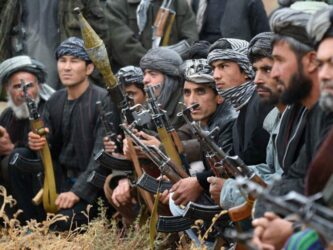 "Талибан" объявил о прекращении огня в Афганистане в связи ...