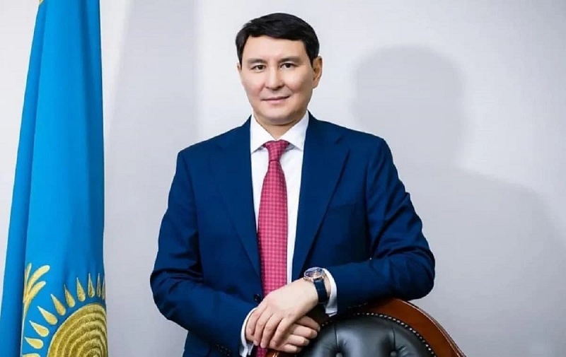 Erulan Zhamaubaev ne uhodit vse eshhe ministr finansov. Cronos Asia