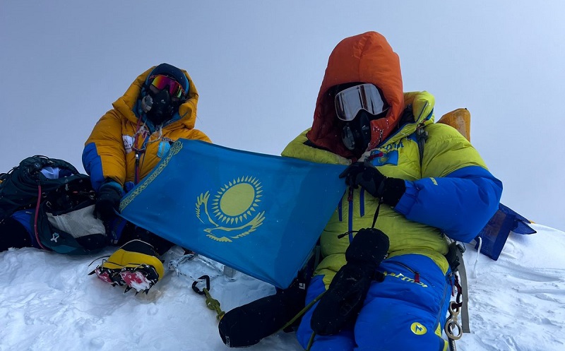 Участники экспедиции Kazakh Everest Team рассказали о восхождении на Эверест