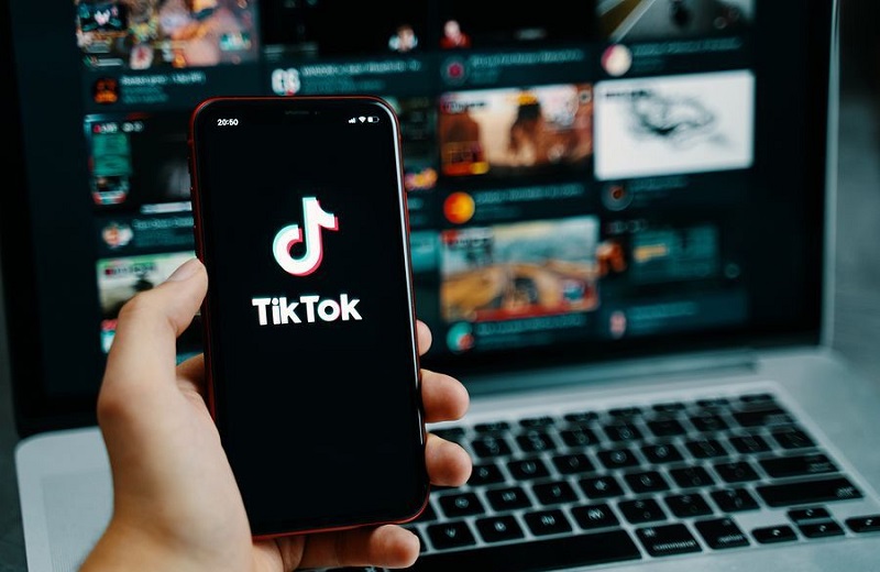 День безопасного интернета: TikTok запустил новый образовательный проект о цифровой грамотности на казахском языке