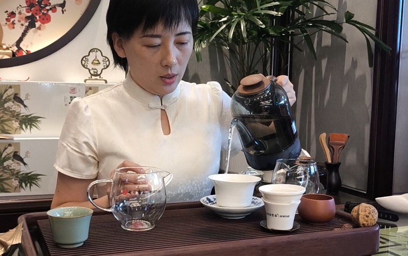 Топ-7 чайных домов Алматы 2025: где купить лучший bubble tea