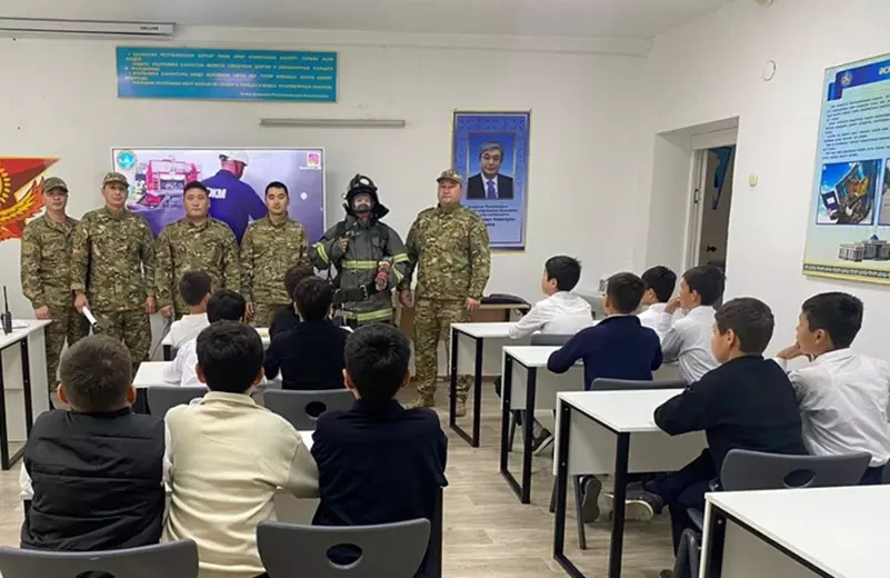 «Жас құтқарушылар» сыныптары Қазақстанның өңірлерінде ашылуда «Жас құтқарушылар» сыныптары Қазақстанның өңірлерінде ашылуда