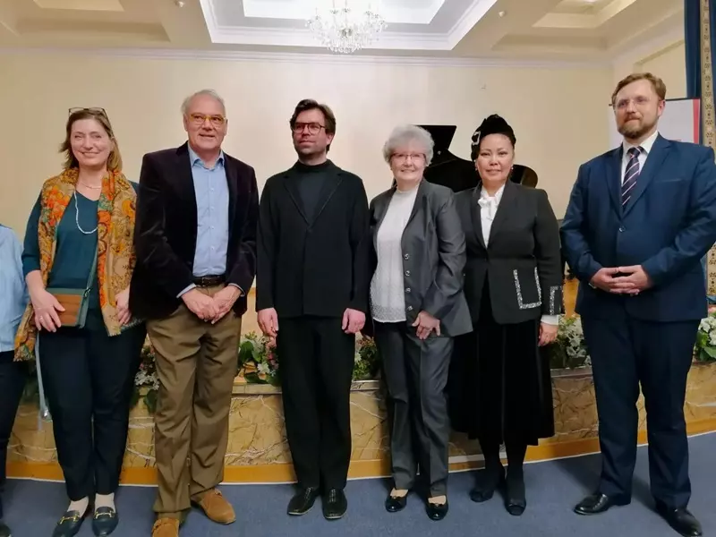 Қатысушылар Алматыдағы Польшаның Ұлттық Тәуелсіздік күніне арналған концертте