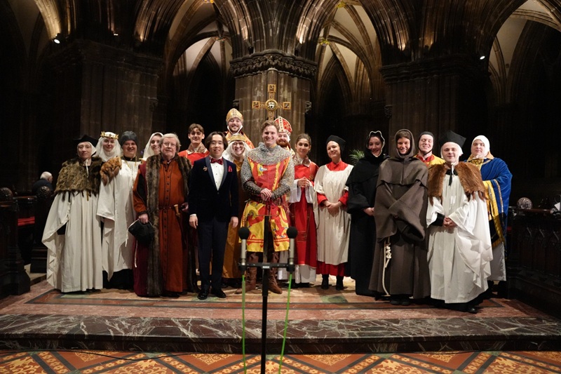 Казахстанец войдёт в историю мировой музыки: Рахат-Би Абдысагин представит в Оксфорде первую квантовую симфонию