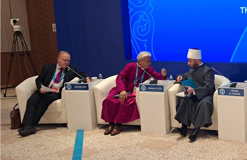 Духовное согласие и технологии: как Казахстан ищет баланс между прогрессом и ценностями