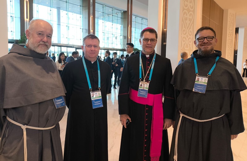 Духовное согласие и технологии: как Казахстан ищет баланс между прогрессом и ценностями