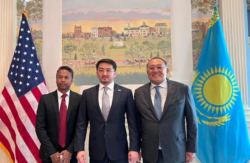 Подписание меморандума Alatau City Bank и DDH на $300 млн для развития цифрового майнинга в Казахстане