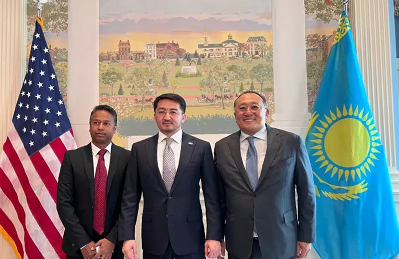 Казахстан усиливает партнёрство с США в сфере майнинга и искусственного интеллекта Подписание меморандума Alatau City Bank и DDH на $300 млн для развития цифрового майнинга в Казахстане