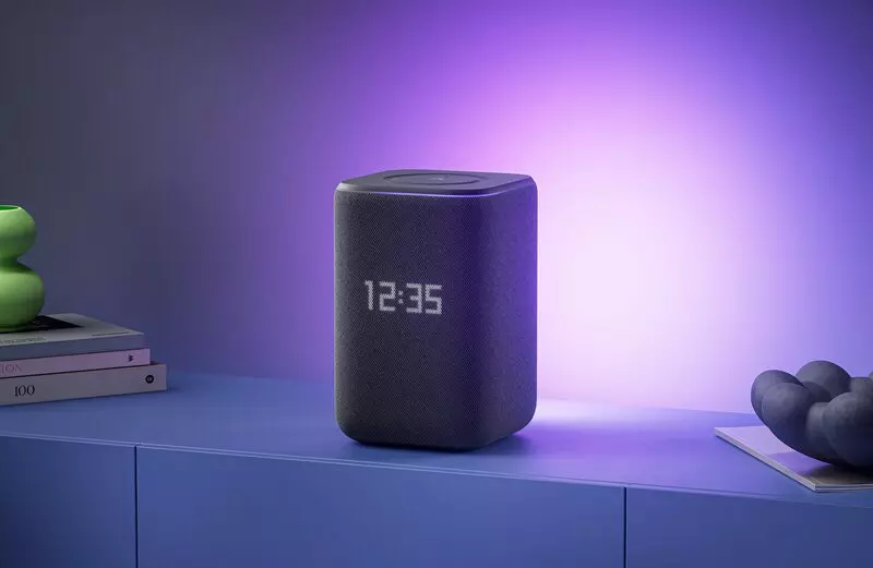 Станция 3 поступила в продажу: колонка с ИИ-ассистентом Алисой и умной подсветкой Умная колонка Станция 3 поступила в продажу в Казахстане
