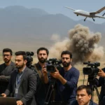 Афганские медиа о происшествиях на таджикско-афганской границе Афганские медиа о происшествиях на таджикско-афганской границе: раскрывают версии атак и неожиданные мотивы участников. На картинке: Журналисты и беспилотник на таджикско-афганской границе