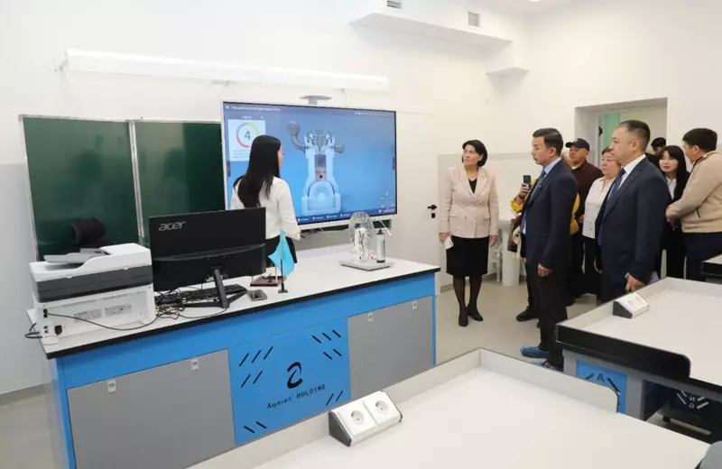 В Алматы прошло техническое открытие двух новых объектов образования